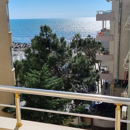 Apartment Sea View Durrës Esterno foto