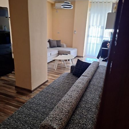 Apartment Sea View Durrës Esterno foto